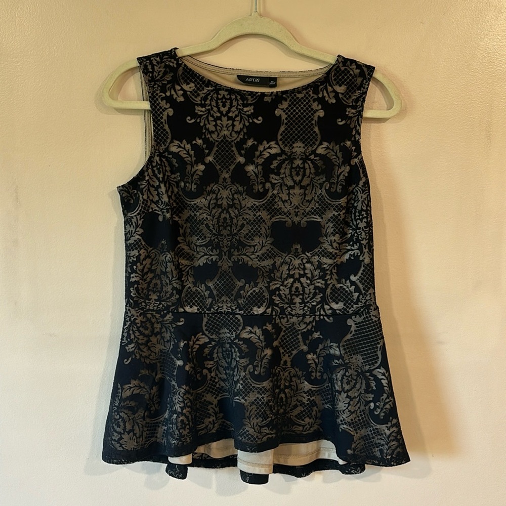 Women’s dress shirt
